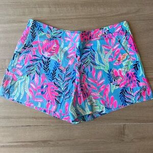 Lilly Pulitzer Bright Tropical Print Women's Shorts - Blue & Pink
